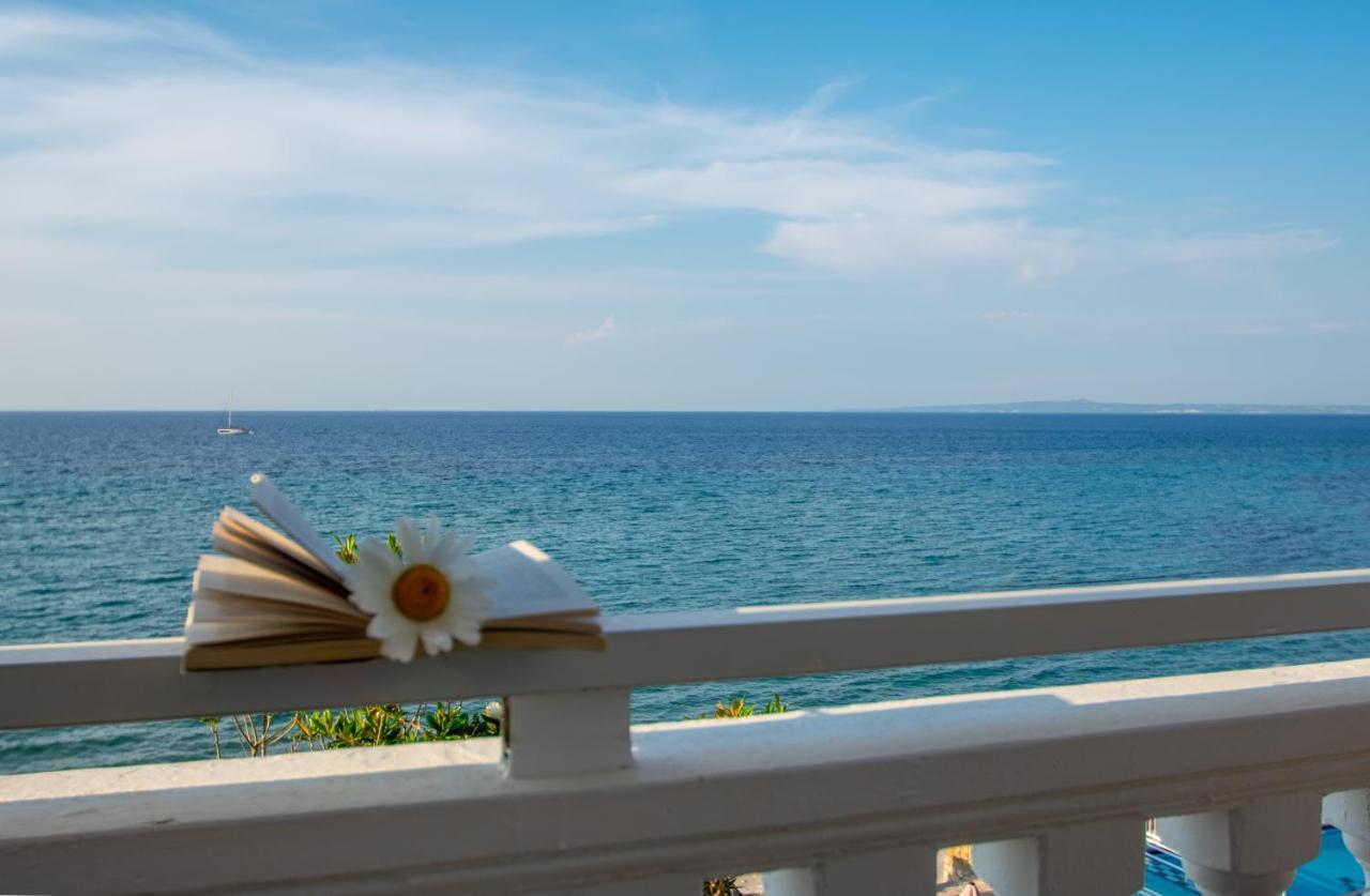 ארגאסי Agoulos Beach Hotel מראה חיצוני תמונה