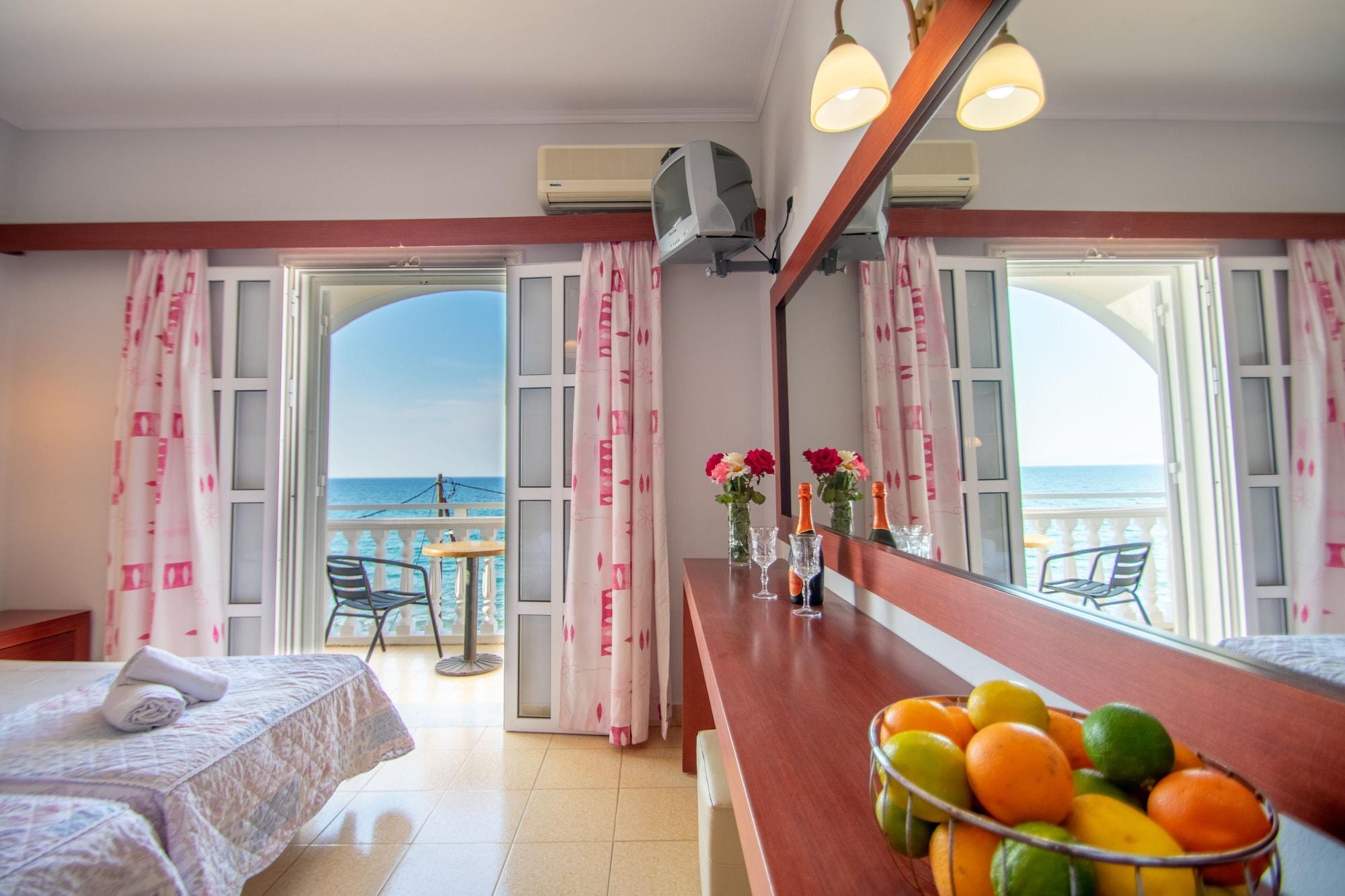 ארגאסי Agoulos Beach Hotel מראה חיצוני תמונה